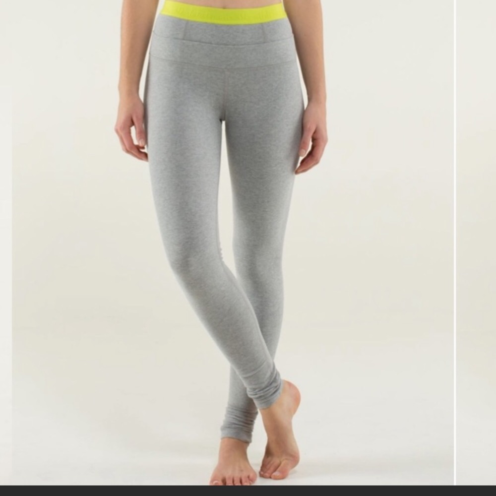 New condition Lululemon live natural tight